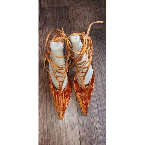Vintage J Renee Orange Velvet Shoes - Picture 1 of 12